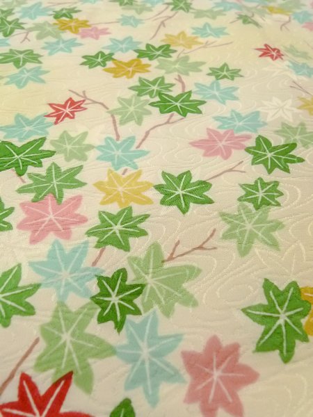 画像9: N1112R 女性用小紋  シルク(正絹) アイボリー, もみじ 【中古】【USED】【リサイクル】 ★★☆☆☆【N1112R】 (9)