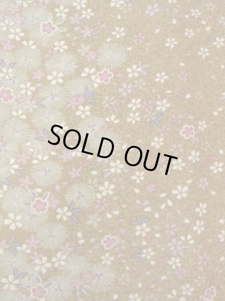 画像4: N1112S 女性用小紋  化繊 黄み茶色, 桜 【中古】【USED】【リサイクル】 ★★★★☆【N1112S】 (4)