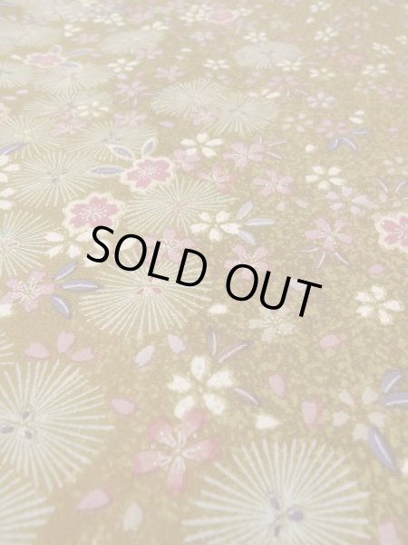 画像8: N1112S 女性用小紋  化繊 黄み茶色, 桜 【中古】【USED】【リサイクル】 ★★★★☆【N1112S】 (8)