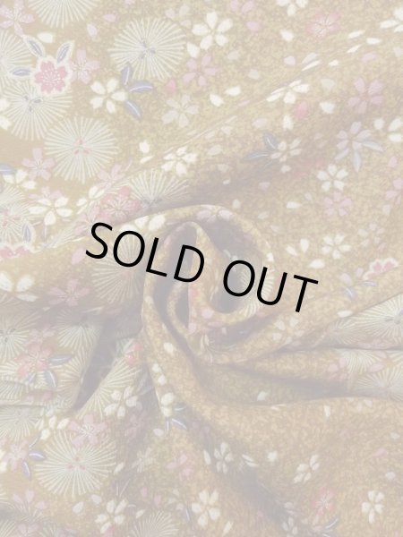画像12: N1112S 女性用小紋  化繊 黄み茶色, 桜 【中古】【USED】【リサイクル】 ★★★★☆【N1112S】 (12)