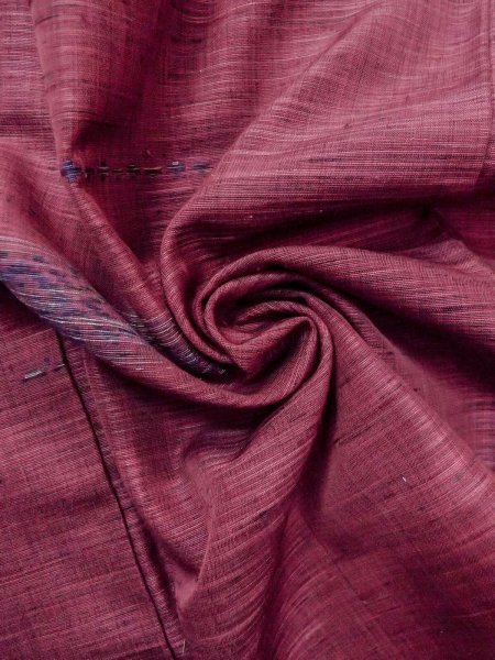 画像11: N1126A 女性用紬  シルク（正絹） 深い桃色, 幾何学模様 【中古】【USED】【リサイクル】 ★★★☆☆【N1126A】 (11)