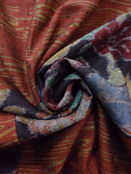 画像12: N1126D 女性用紬  シルク(正絹) 深いえんじ, 花 【中古】【USED】【リサイクル】 ★★★★☆【N1126D】 (12)