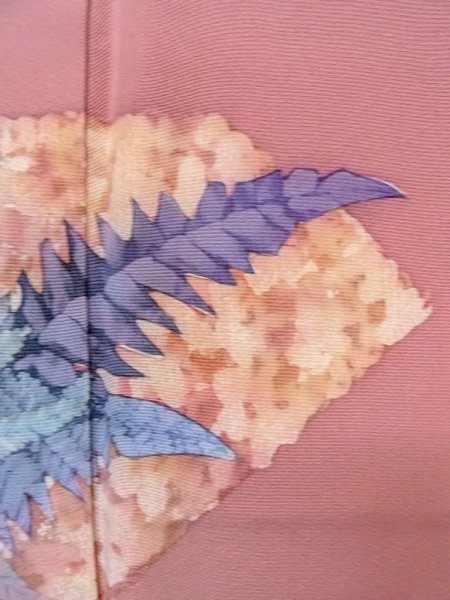 画像7: N1126L 女性用訪問着  シルク（正絹） 淡い桃色, 葉 【中古】【USED】【リサイクル】 ★★★★☆【N1126L】 (7)