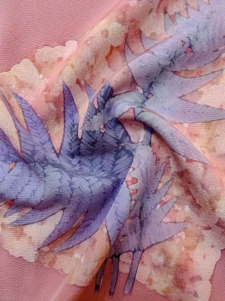 画像14: N1126L 女性用訪問着  シルク（正絹） 淡い桃色, 葉 【中古】【USED】【リサイクル】 ★★★★☆【N1126L】 (14)