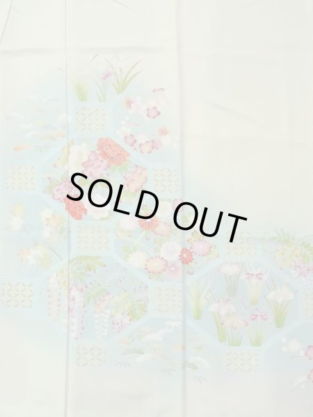 画像4: N1126O 女性用訪問着  シルク（正絹） 淡い黄緑色, ぼたん 【中古】【USED】【リサイクル】 ★★★☆☆【N1126O】 (4)