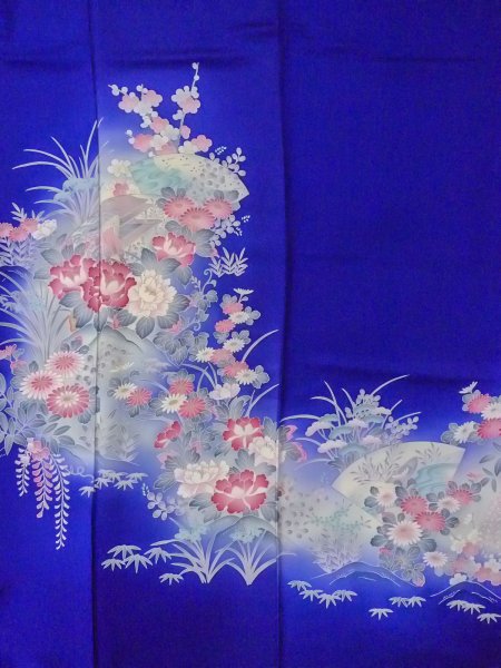 画像4: N1126Q 女性用訪問着  シルク(正絹) 青, ぼたん 【中古】【USED】【リサイクル】 ★★★☆☆【N1126Q】 (4)