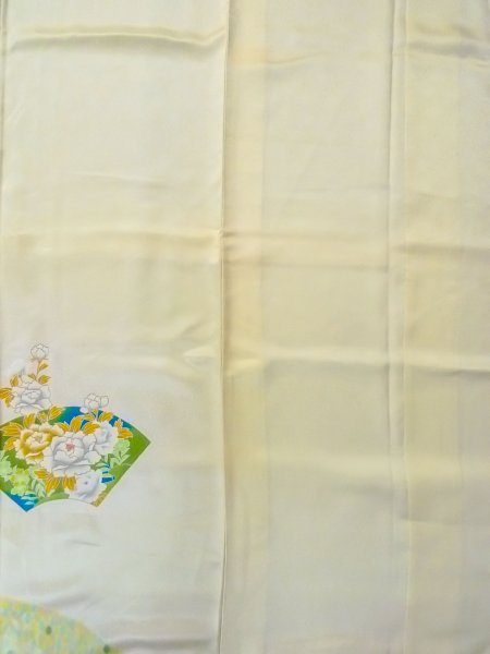 画像6: N1126T 女性用訪問着  シルク(正絹) 光沢のあるアイボリー, 桜 【中古】【USED】【リサイクル】 ★★☆☆☆【N1126T】 (6)