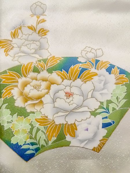 画像10: N1126T 女性用訪問着  シルク(正絹) 光沢のあるアイボリー, 桜 【中古】【USED】【リサイクル】 ★★☆☆☆【N1126T】 (10)