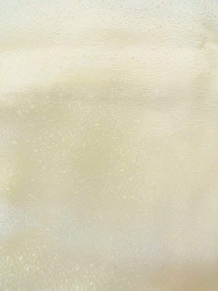 画像11: N1126T 女性用訪問着  シルク(正絹) 光沢のあるアイボリー, 桜 【中古】【USED】【リサイクル】 ★★☆☆☆【N1126T】 (11)