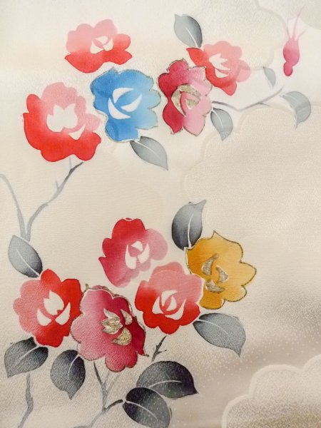 画像7: N1126U 女性用訪問着  シルク(正絹) 光沢のあるオフ ホワイト, バラ 【中古】【USED】【リサイクル】 ★★★☆☆【N1126U】 (7)