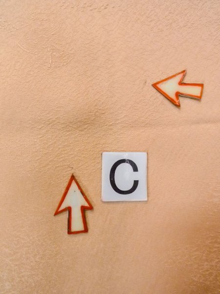 画像17: N1210D 女性用色無地  シルク(正絹) 淡い橙色, 抽象的模様 【中古】【USED】【リサイクル】 ★★★☆☆【N1210D】 (17)