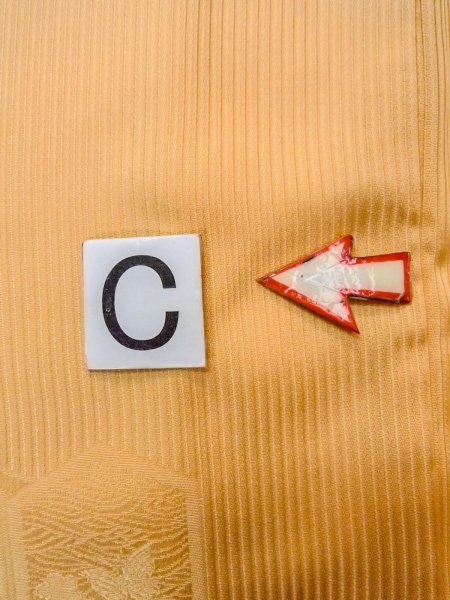 画像21: N1210E 女性用色無地  シルク(正絹) 淡い山吹,  【中古】【USED】【リサイクル】 ★★★☆☆【N1210E】 (21)