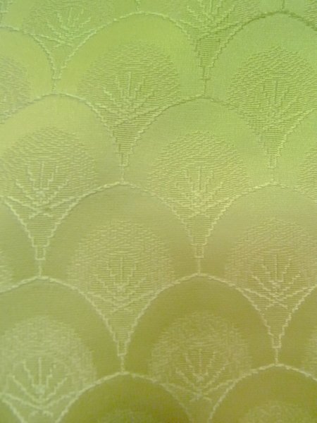 画像7: N1210F 女性用色無地  シルク(正絹) 薄い黄緑色, ぼかし 【中古】【USED】【リサイクル】 ★★☆☆☆【N1210F】 (7)