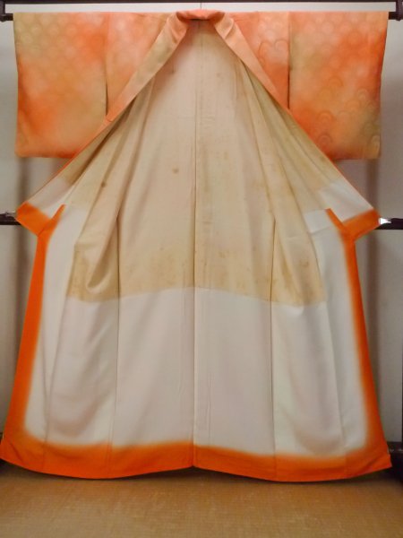 画像2: N1210G 女性用色無地  シルク(正絹) 淡い橙色, ぼかし 【中古】【USED】【リサイクル】 ★★★☆☆【N1210G】 (2)