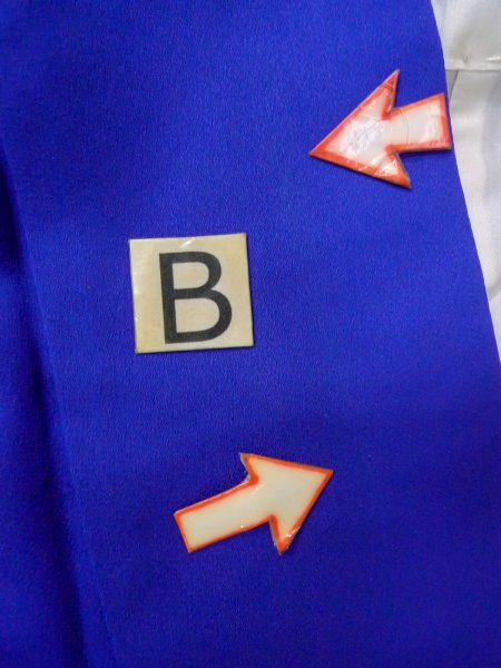 画像15: N1210I 女性用付下げ  シルク(正絹) 鮮やか青, 花 【中古】【USED】【リサイクル】 ★★☆☆☆【N1210I】 (15)