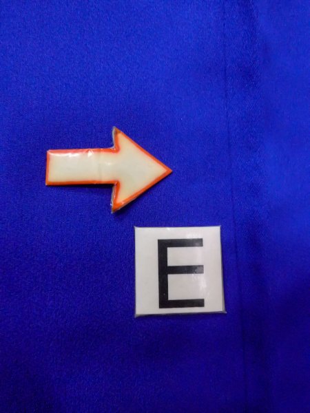 画像18: N1210I 女性用付下げ  シルク(正絹) 鮮やか青, 花 【中古】【USED】【リサイクル】 ★★☆☆☆【N1210I】 (18)