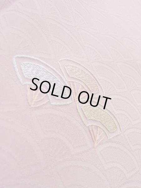 画像10: N1210J 女性用付下げ  シルク（正絹） 薄い灰色がかった桃色, ぼかし 【中古】【USED】【リサイクル】 ★★★☆☆【N1210J】 (10)