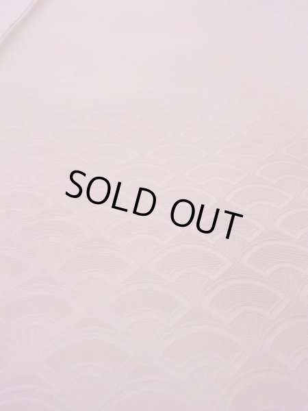 画像11: N1210J 女性用付下げ  シルク（正絹） 薄い灰色がかった桃色, ぼかし 【中古】【USED】【リサイクル】 ★★★☆☆【N1210J】 (11)