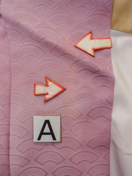 画像15: N1210J 女性用付下げ  シルク(正絹) 薄い灰色がかった桃色, ぼかし 【中古】【USED】【リサイクル】 ★★★☆☆【N1210J】 (15)