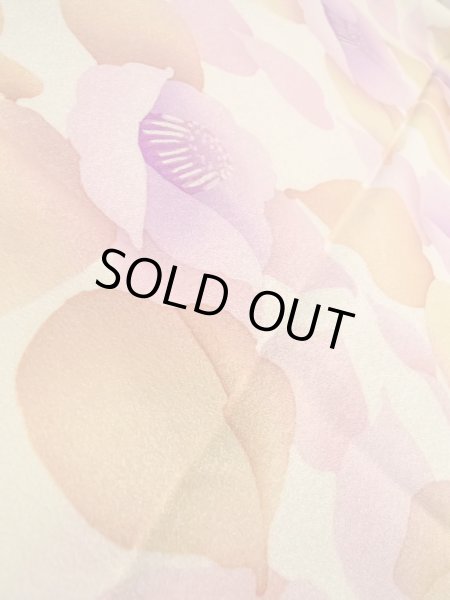 画像11: N1210K 女性用訪問着  シルク（正絹） 薄いアイボリー, 椿 【中古】【USED】【リサイクル】 ★★★☆☆【N1210K】 (11)