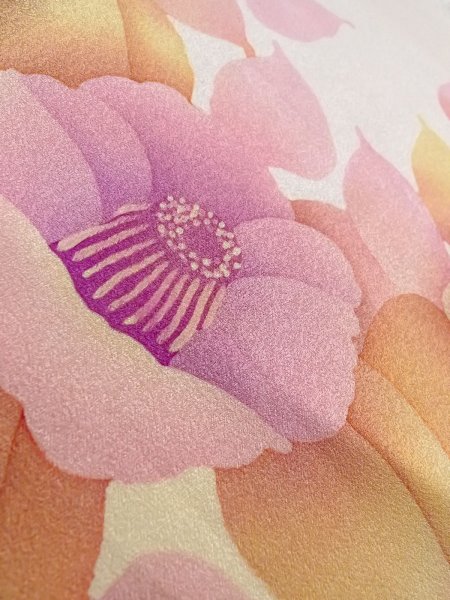 画像12: N1210K 女性用訪問着  シルク（正絹） 薄いアイボリー, 椿 【中古】【USED】【リサイクル】 ★★★☆☆【N1210K】 (12)