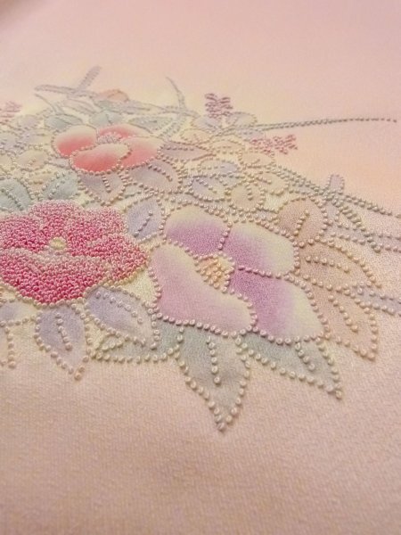 画像15: N1210L 女性用付下げ  シルク(正絹) 淡い桃色, 桜 【中古】【USED】【リサイクル】 ★★★☆☆【N1210L】 (15)