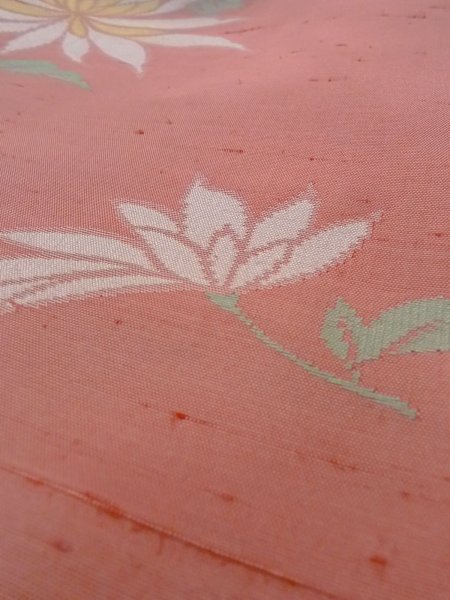 画像10: N1210P 女性用紬  シルク(正絹) 淡い珊瑚色, 菊 【中古】【USED】【リサイクル】 ★★☆☆☆【N1210P】 (10)