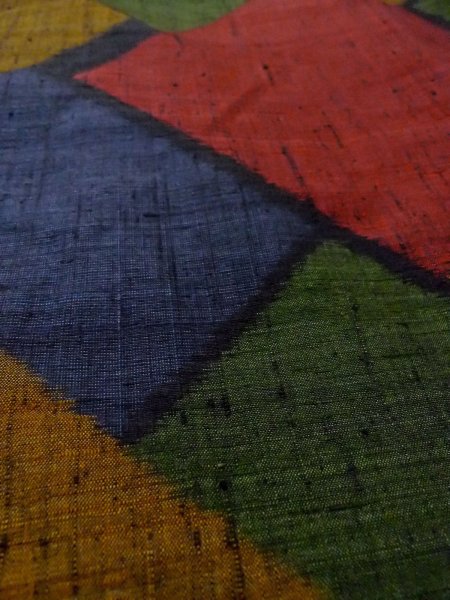 画像8: N1210T 女性用紬  シルク(正絹) 深いマルチカラー, 四角 【中古】【USED】【リサイクル】 ★★★★☆【N1210T】 (8)