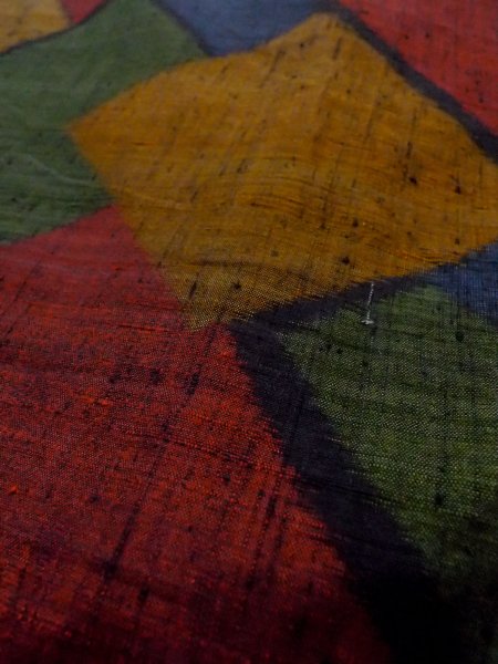 画像10: N1210T 女性用紬  シルク(正絹) 深いマルチカラー, 四角 【中古】【USED】【リサイクル】 ★★★★☆【N1210T】 (10)