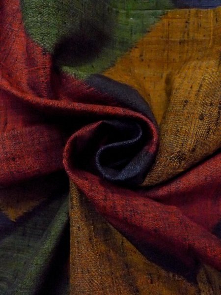 画像11: N1210T 女性用紬  シルク(正絹) 深いマルチカラー, 四角 【中古】【USED】【リサイクル】 ★★★★☆【N1210T】 (11)