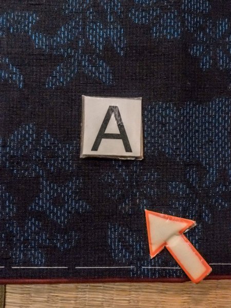 画像14: N1210W 女性用紬 十日町紬 シルク(正絹) 深い藍, 菊 【中古】【USED】【リサイクル】 ★★★☆☆【N1210W】 (14)