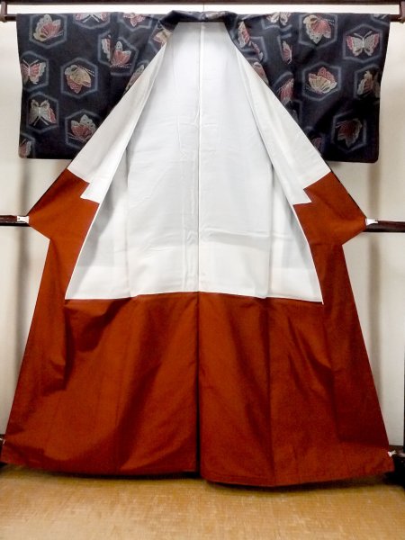 画像2: N1210X 女性用紬  シルク(正絹) 黒, 蝶々 【中古】【USED】【リサイクル】 ★★★☆☆【N1210X】 (2)