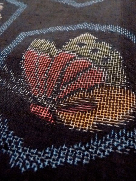 画像9: N1210X 女性用紬  シルク(正絹) 黒, 蝶々 【中古】【USED】【リサイクル】 ★★★☆☆【N1210X】 (9)