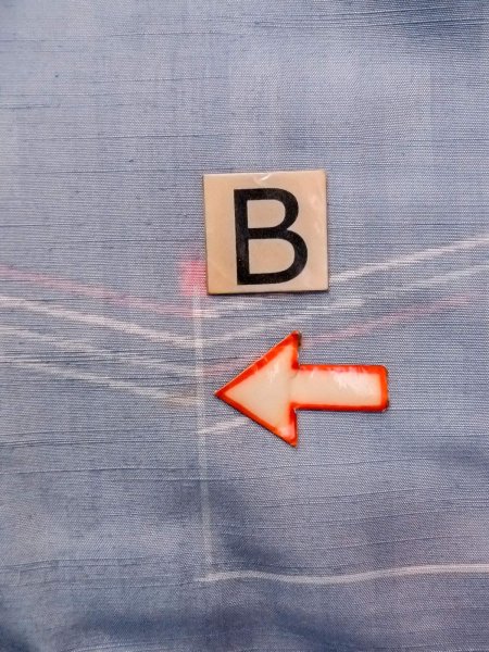 画像15: N1210Y 女性用紬  シルク(正絹) 淡い灰色がかった水色, 幾何学模様 【中古】【USED】【リサイクル】 ★★★☆☆【N1210Y】 (15)