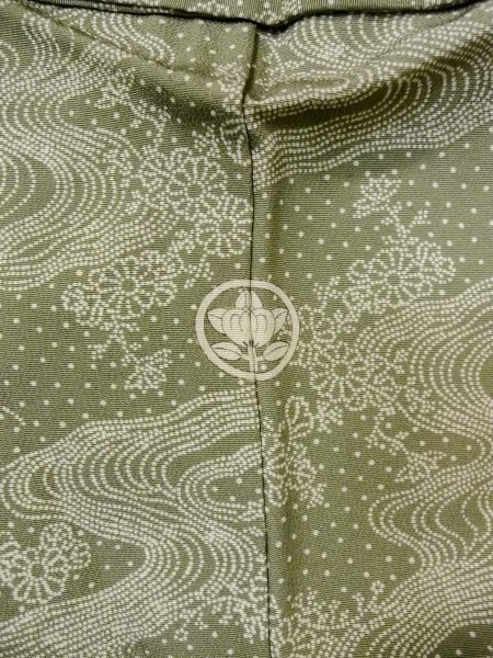 画像3: N1210Z 女性用小紋 江戸小紋 シルク(正絹) 淡い灰色がかった緑色, 花 【中古】【USED】【リサイクル】 ★★★☆☆【N1210Z】 (3)
