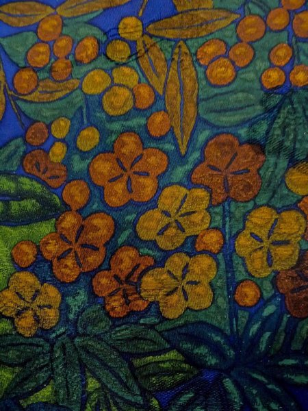 画像5: N1211A 女性用小紋  シルク(正絹) 深い紺, 梅 【中古】【USED】【リサイクル】 ★★★☆☆【N1211A】 (5)