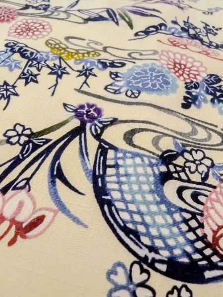 画像9: N1211D 女性用小紋  シルク(正絹) アイボリー, 菊 【中古】【USED】【リサイクル】 ★★★☆☆【N1211D】 (9)