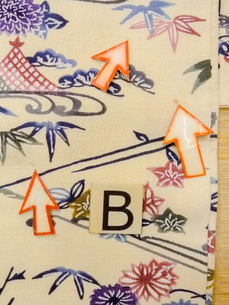 画像15: N1211D 女性用小紋  シルク(正絹) アイボリー, 菊 【中古】【USED】【リサイクル】 ★★★☆☆【N1211D】 (15)