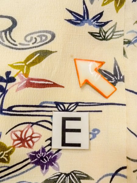 画像18: N1211D 女性用小紋  シルク(正絹) アイボリー, 菊 【中古】【USED】【リサイクル】 ★★★☆☆【N1211D】 (18)