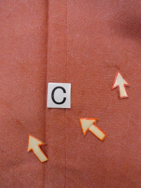 画像17: N1211E 女性用小紋 江戸小紋 シルク(正絹) 朱赤, 青海波 【中古】【USED】【リサイクル】 ★★☆☆☆【N1211E】 (17)