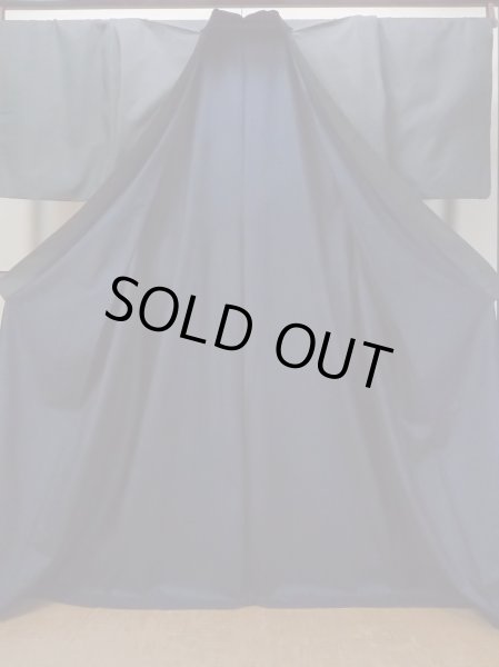 画像2: N1226B 男性用着物 大島紬 シルク(正絹) 青み灰色, 亀甲 【中古】【USED】【リサイクル】 ★★☆☆☆【N1226B】 (2)