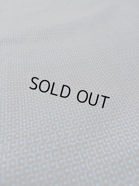 画像8: N1226B 男性用着物 大島紬 シルク(正絹) 青み灰色, 亀甲 【中古】【USED】【リサイクル】 ★★☆☆☆【N1226B】 (8)