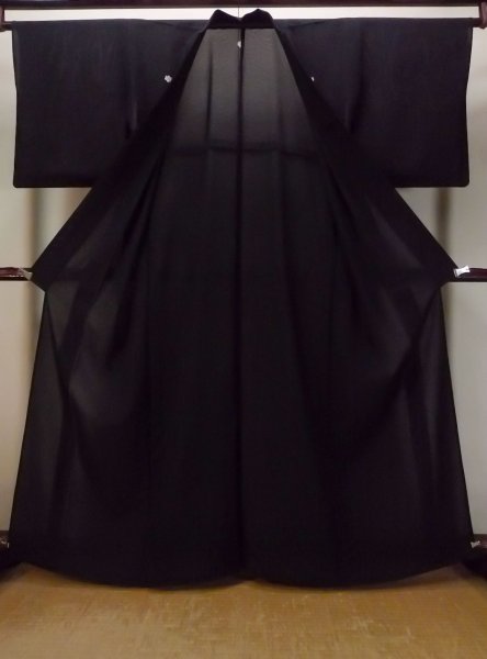 画像2: N1226D 女性用喪服  シルク(正絹) 黒,  【中古】【USED】【リサイクル】 ★★★☆☆【N1226D】 (2)