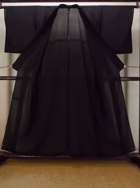 画像2: N1226E 女性用喪服  シルク（正絹） 黒,  【中古】【USED】【リサイクル】 ★★★☆☆【N1226E】 (2)