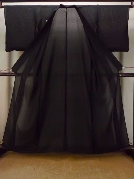 画像2: N1226M 女性用喪服  シルク(正絹) 黒,  【中古】【USED】【リサイクル】 ★★★☆☆【N1226M】 (2)