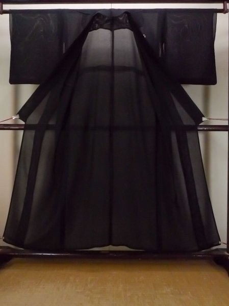 画像2: N1226P 女性用喪服  シルク（正絹） 黒,  【中古】【USED】【リサイクル】 ★★★☆☆【N1226P】 (2)