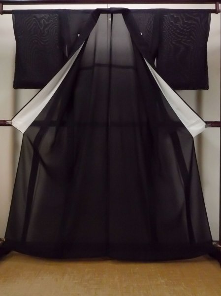 画像2: N1226S 女性用喪服  シルク（正絹） 黒,  【中古】【USED】【リサイクル】 ★★☆☆☆【N1226S】 (2)