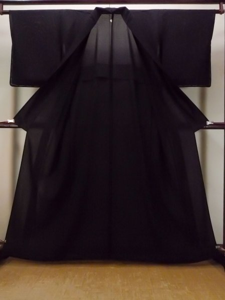 画像2: N1226T 女性用喪服  シルク(正絹) 黒,  【中古】【USED】【リサイクル】 ★★★☆☆【N1226T】 (2)