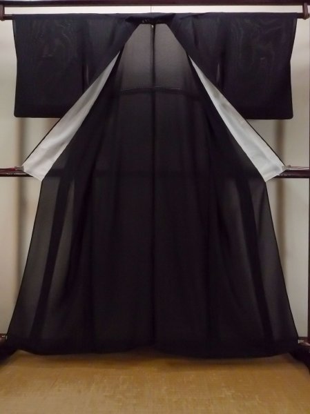 画像2: N1226X 女性用喪服  シルク（正絹） 黒,  【中古】【USED】【リサイクル】 ★★★☆☆【N1226X】 (2)