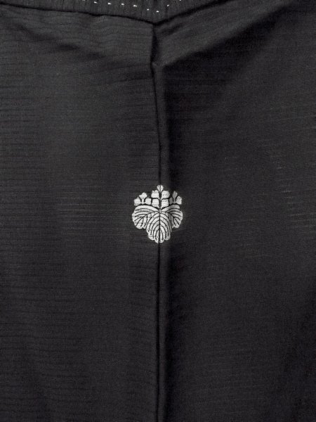 画像3: N1226Z 女性用喪服  シルク（正絹） 黒,  【中古】【USED】【リサイクル】 ★★★★☆【N1226Z】 (3)